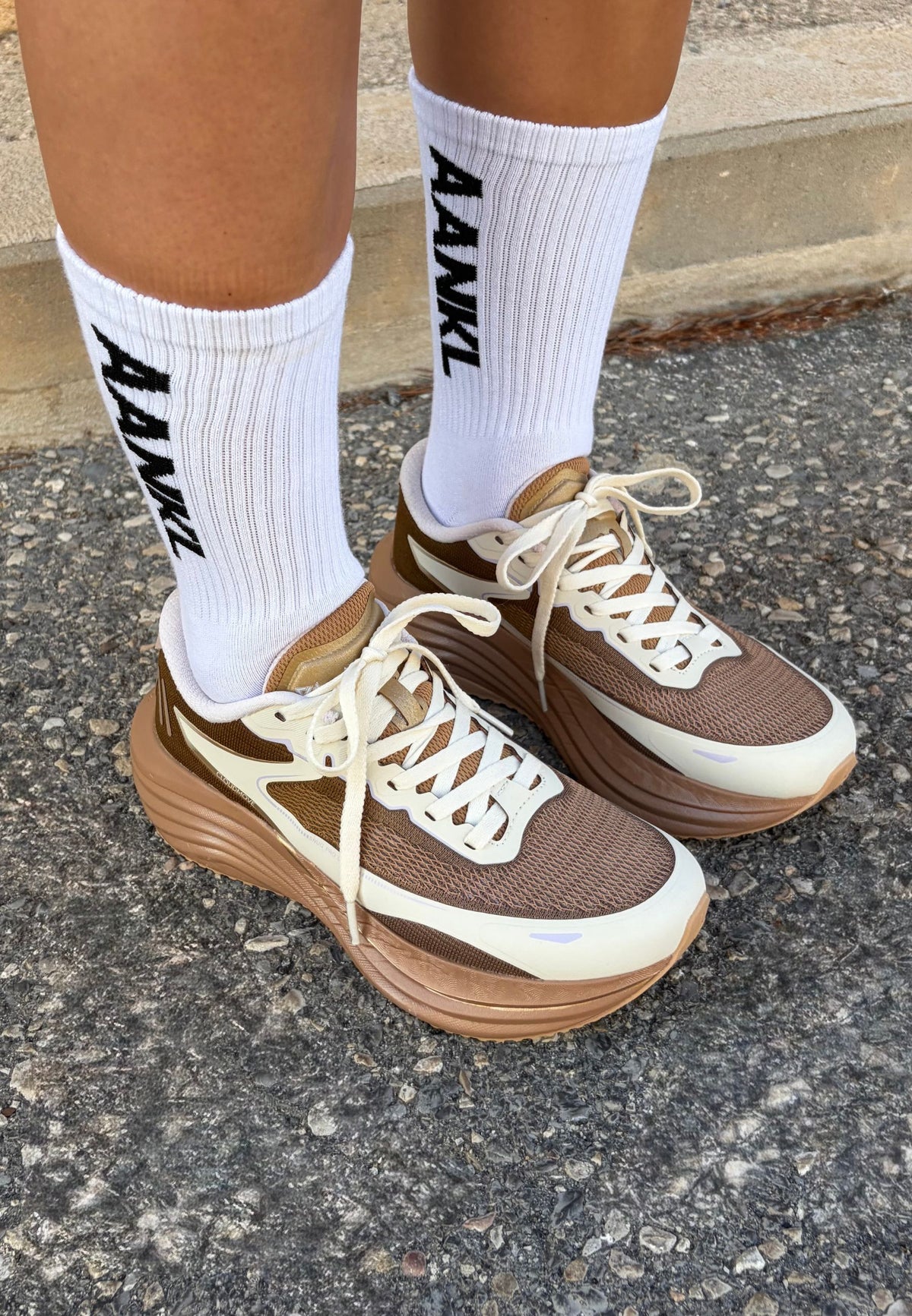 AANKL MOVE - Braun/Creme